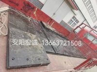 自卸車車底滑板發(fā)貨南寧，安陽宏誠自卸車車底滑板卸車沒煩惱！